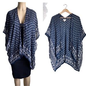 Loft Poncho Shrug Blur Floral Tribal Print Kimono Open Top Cardigan Indian Aztec